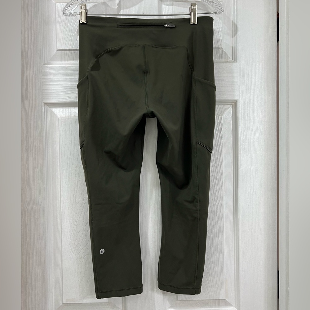 Lululemon cropped leggings